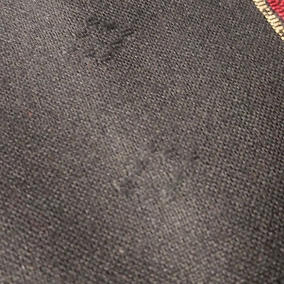 Brand new shawl red and black - Picture 3 of 4